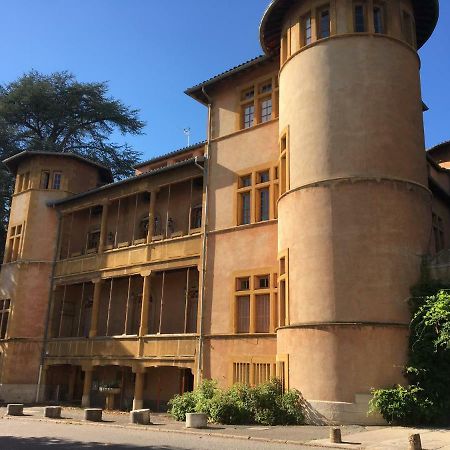 Une Nuit Au Château Lyon Exterior foto